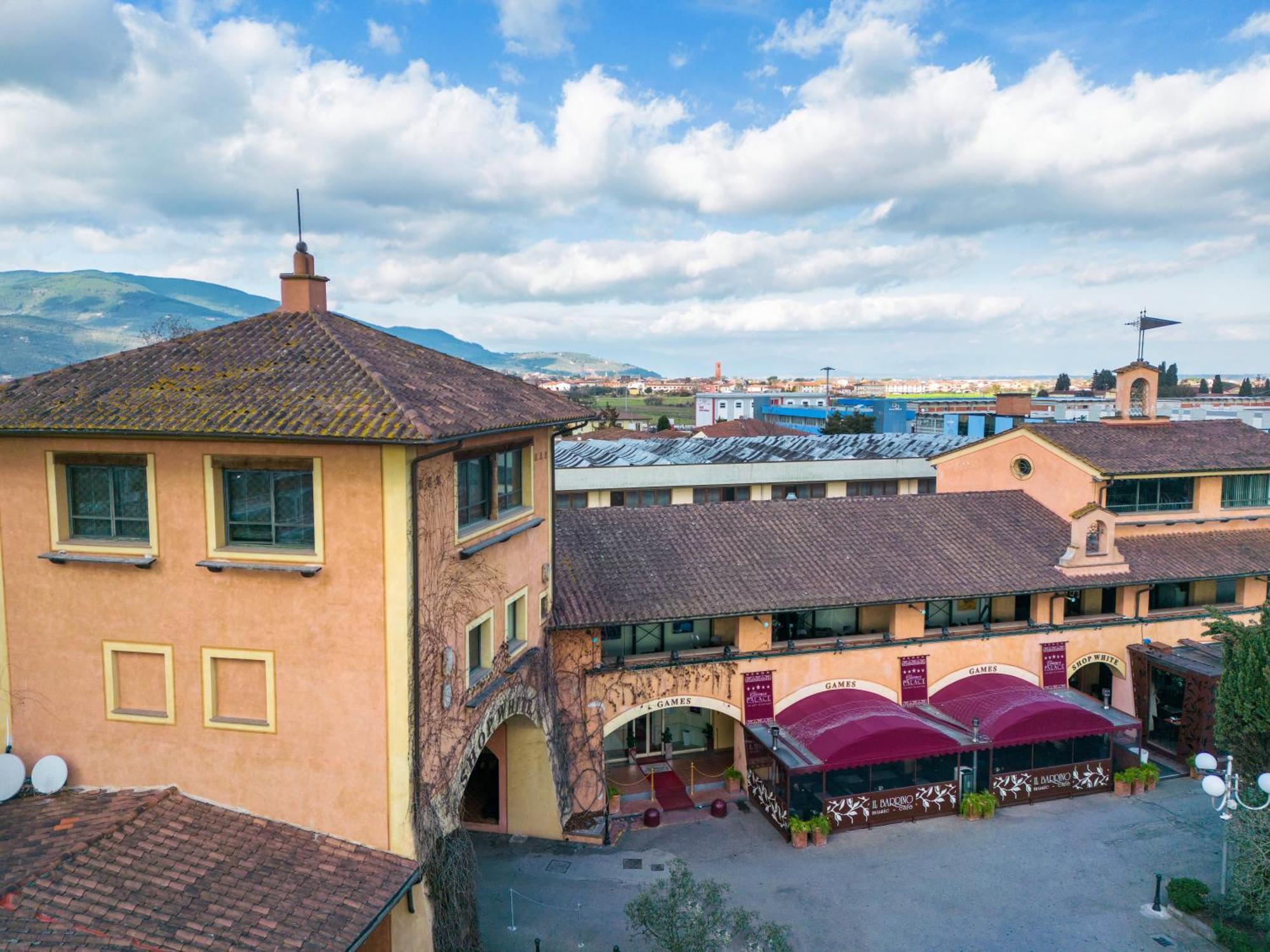 Hotel Boccaccio Calcinaia Exterior photo